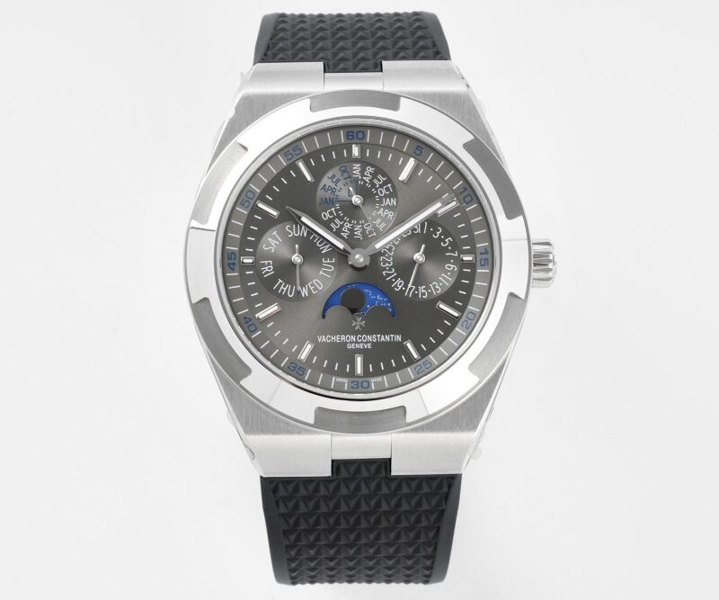 Patek Philippe Overseas 4300V