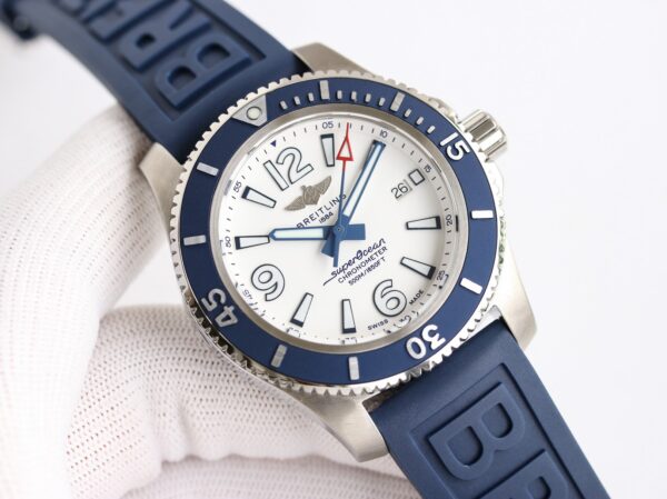 Breitling Superocean (SUPEROCEAN) Blue