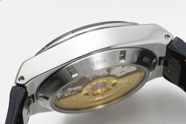Vacheron Constantin Overseas 5500V