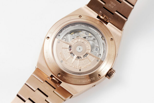 Patek Philippe Overseas 4300V