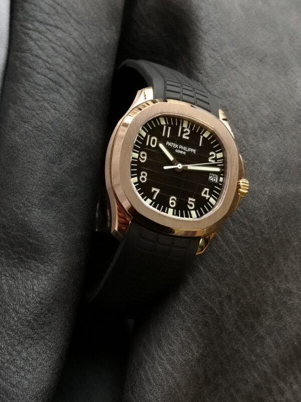 Patek Philippe Aquanaut 5167R-001 Smoked