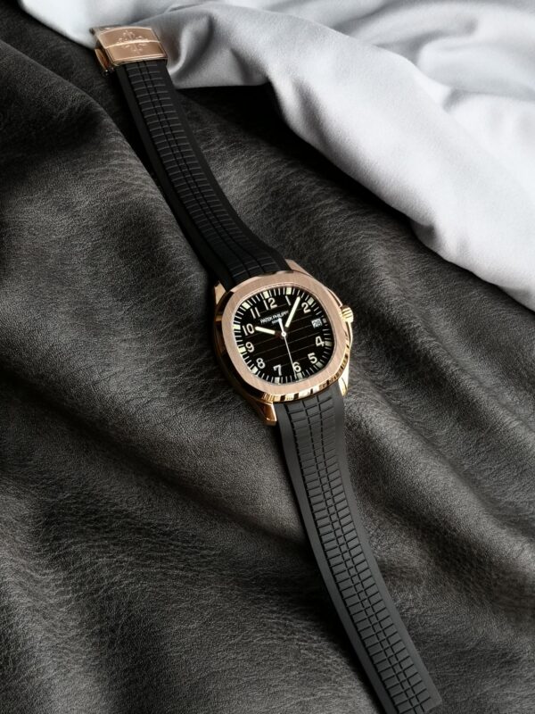 Patek Philippe Aquanaut 5167R-001 Smoked
