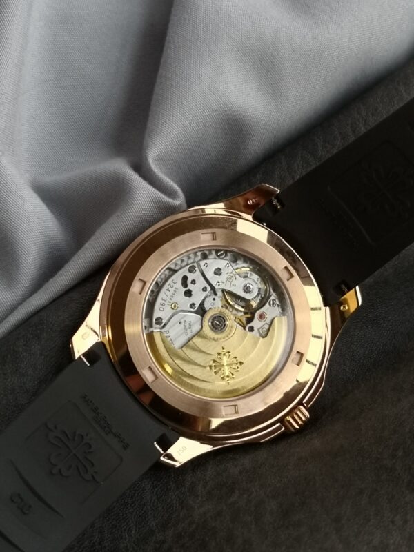 Patek Philippe Aquanaut 5167R-001 Smoked