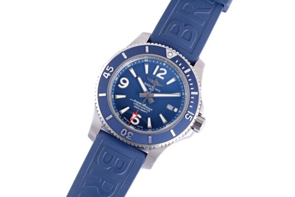 Breitling Superocean (SUPEROCEAN) Blue