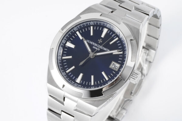 Vacheron Constantin Overseas 4500 White
