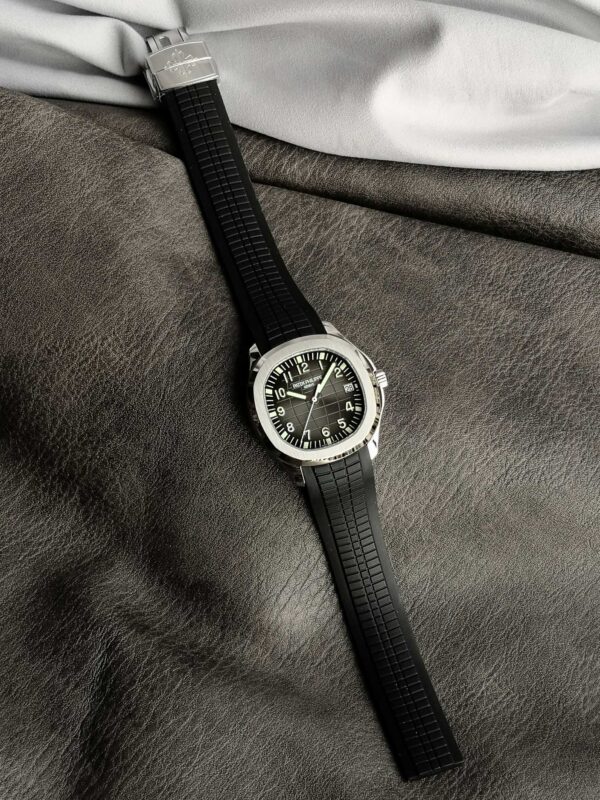 Patek Philippe Aquanaut 5167A-001 Black