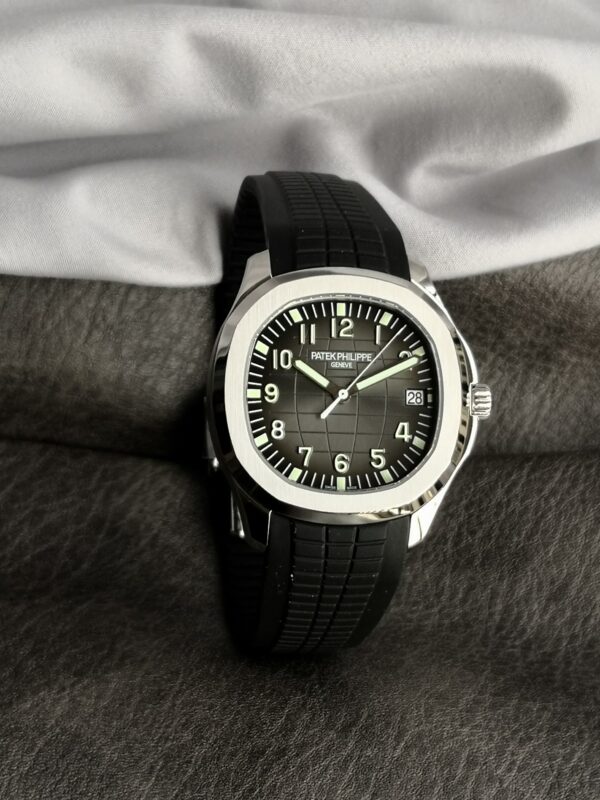 Patek Philippe Aquanaut 5167A-001 Black