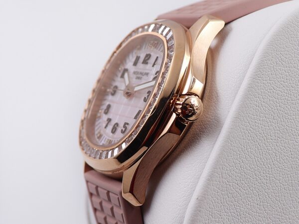 Patek Philippe Aquanaut Purple