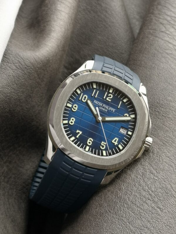 Patek Philippe Aquanaut 5168G-001 Blue