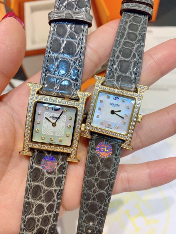 a1677588108391_5856-1.jpg Hermes Watch Reference Pending Pink