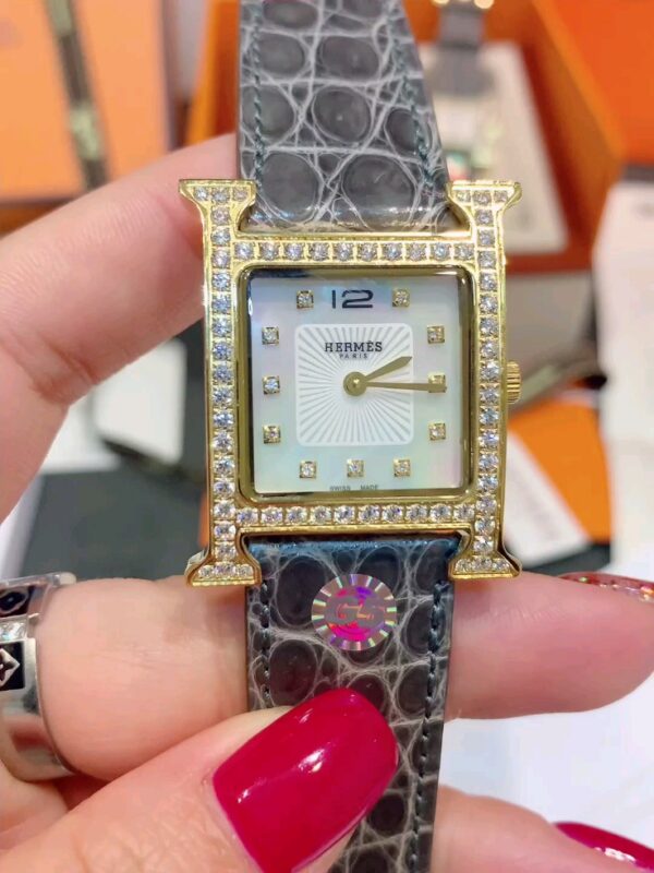 a1677588108408_1761-1.jpg Hermes Watch Reference Pending Pink