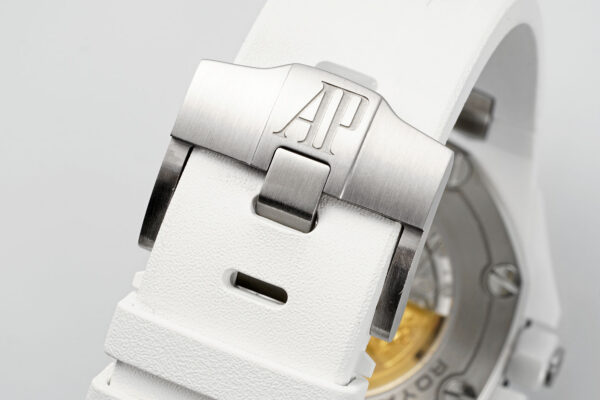 Audemars Piguet Royal Oak (ROYAL OAK) Blue