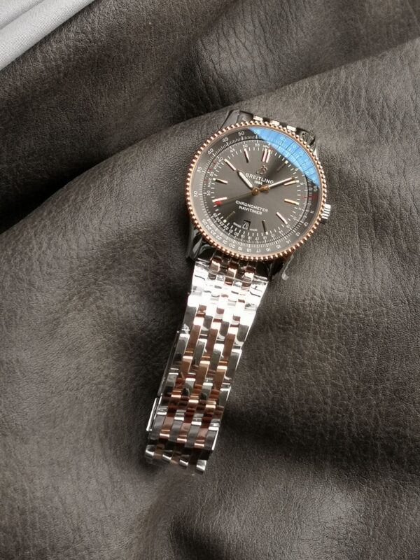 Breitling Navitimer (NAVITIMER) White