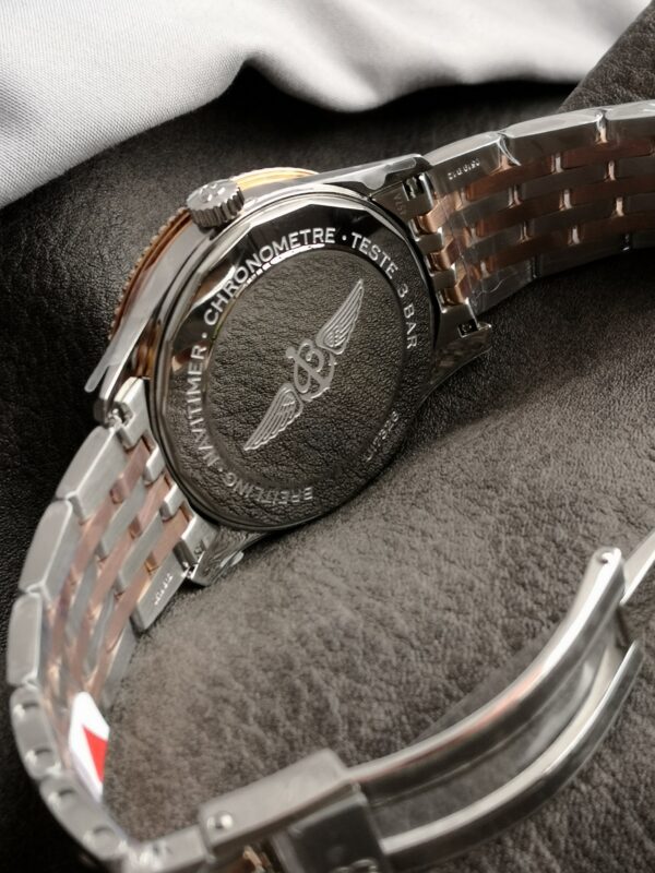 Breitling Navitimer (NAVITIMER) White
