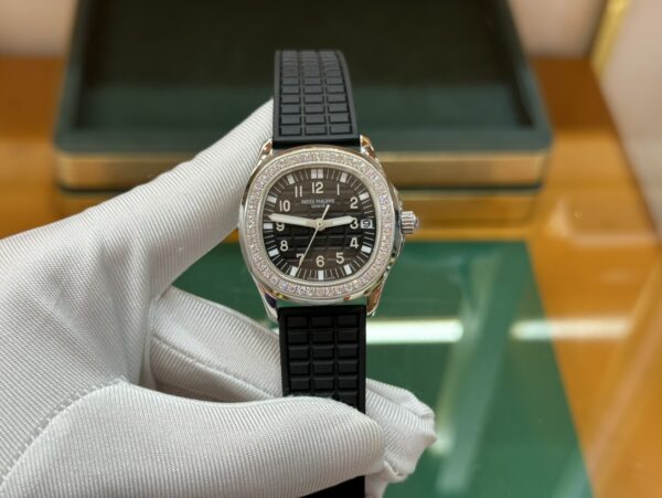 Patek Philippe Aquanaut (AQUANAUT) Blue
