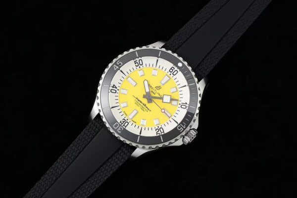 Breitling Superocean (SUPEROCEAN)