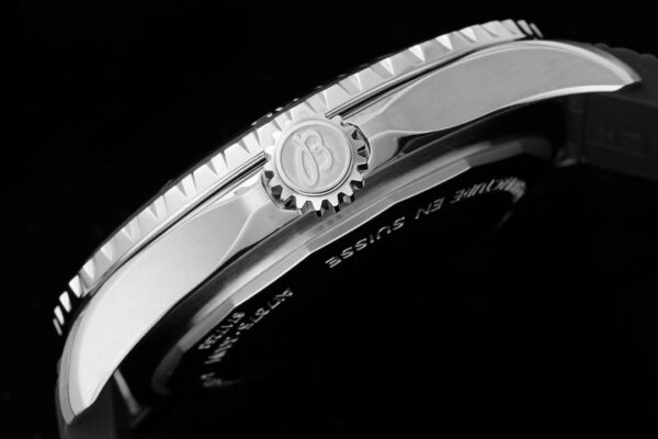 Breitling Superocean (SUPEROCEAN)