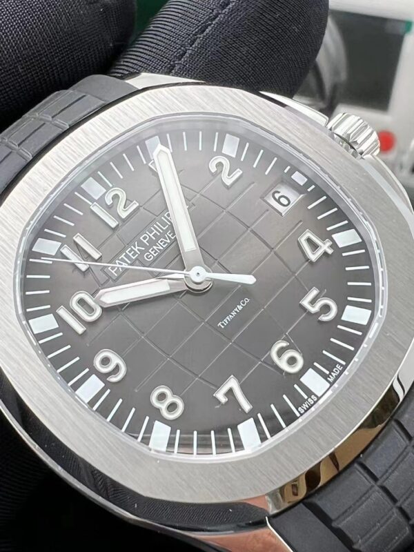 Patek Philippe Aquanaut (AQUANAUT) Tiffany Blue