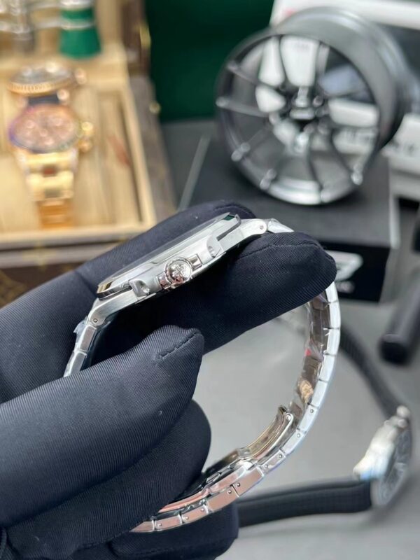 Patek Philippe Nautilus 5811