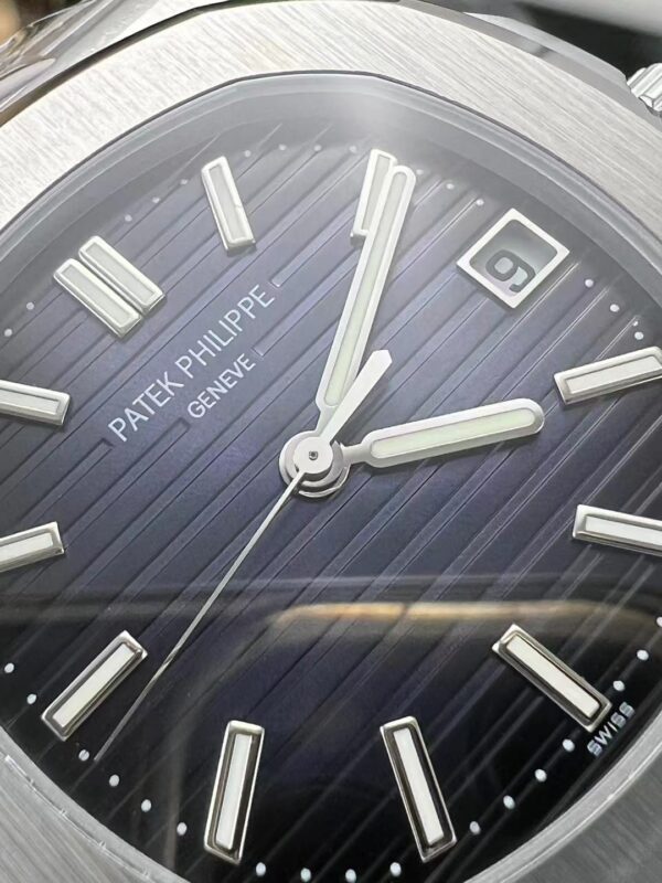 Patek Philippe Nautilus 5811