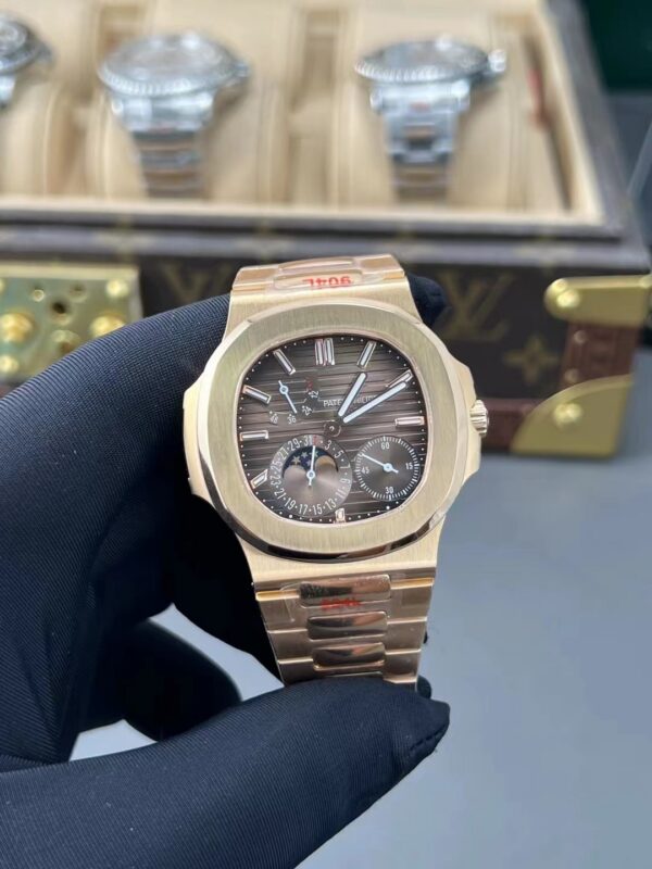 Patek Philippe Nautilus 5712