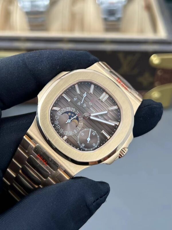 Patek Philippe Nautilus 5712
