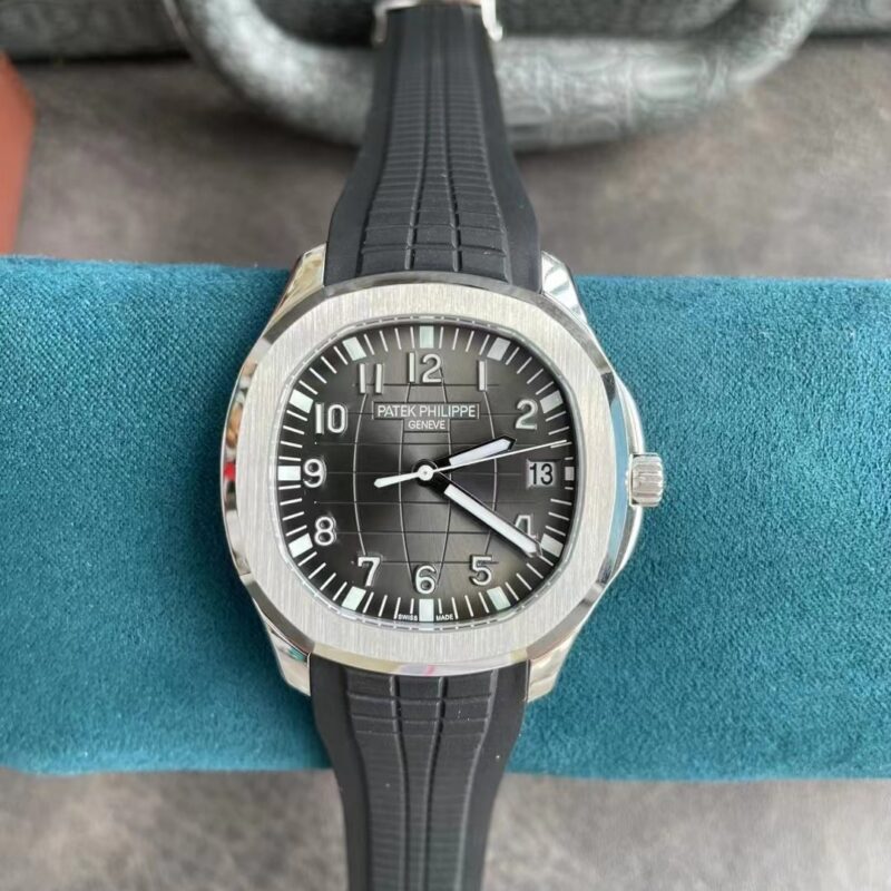 Patek Philippe Aquanaut 5167/A