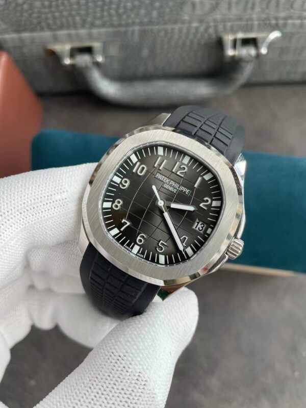 Patek Philippe Aquanaut 5167/A