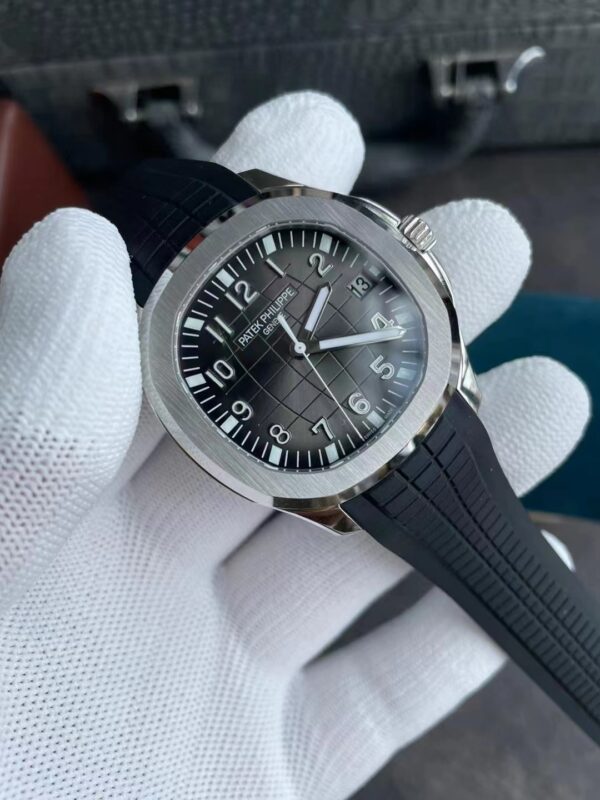 Patek Philippe Aquanaut 5167/A