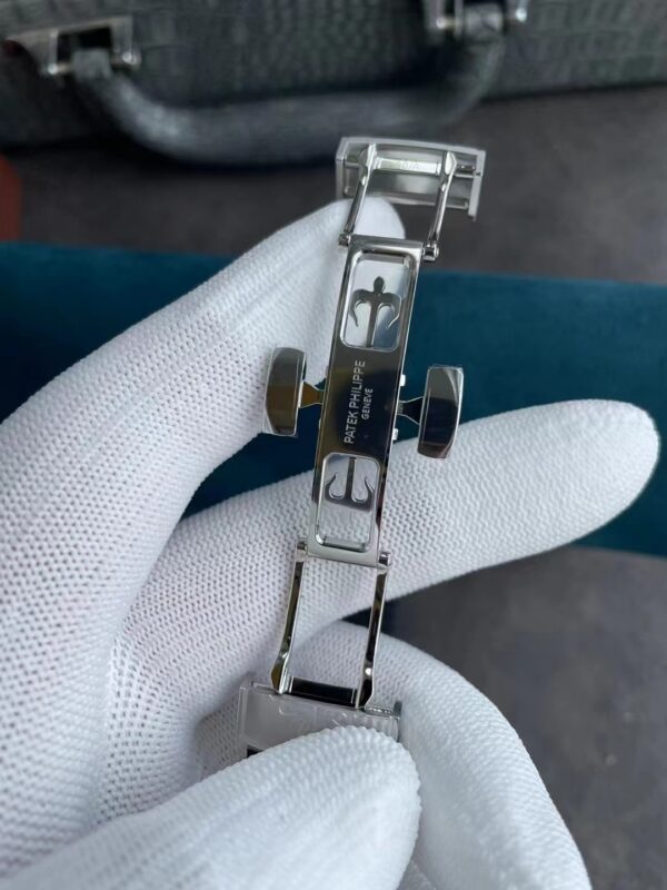 Patek Philippe Aquanaut 5167/A