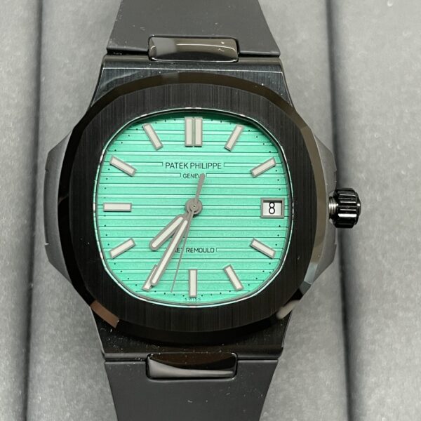 Patek Philippe Nautilus 5711 Tiffany Blue