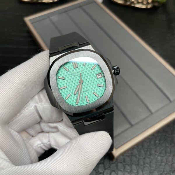 Patek Philippe Nautilus 5711 Tiffany Blue