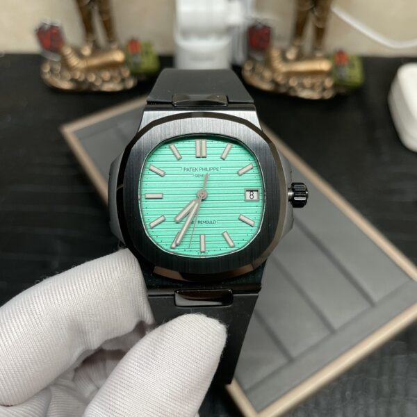 Patek Philippe Nautilus 5711 Tiffany Blue