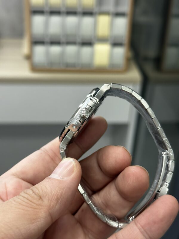 a1694002789724_7374-1.jpg Patek Philippe Nautilus (NAUTILUS)