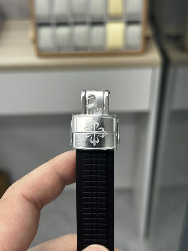 Patek Philippe Aquanaut Black
