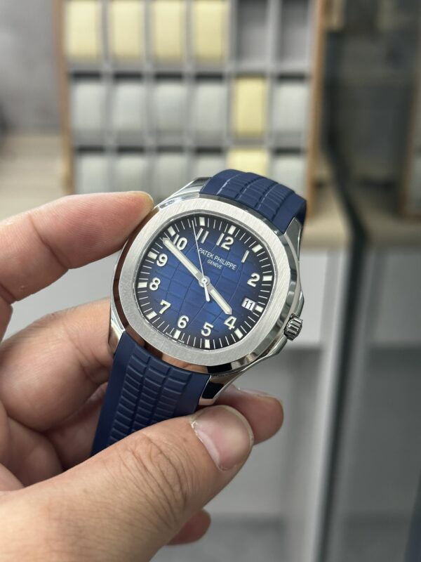 Patek Philippe Aquanaut (AQUANAUT) Blue