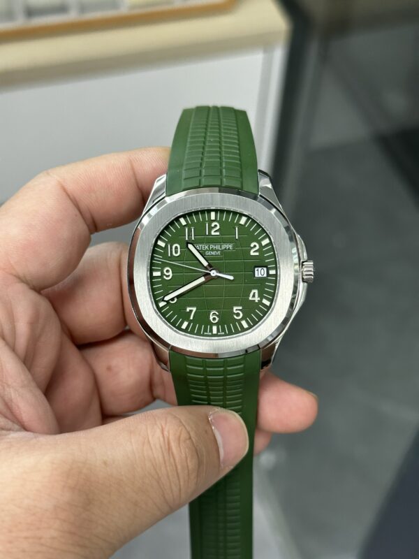 Patek Philippe Aquanaut (AQUANAUT) Green
