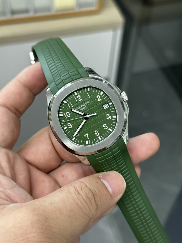 Patek Philippe Aquanaut (AQUANAUT) Green