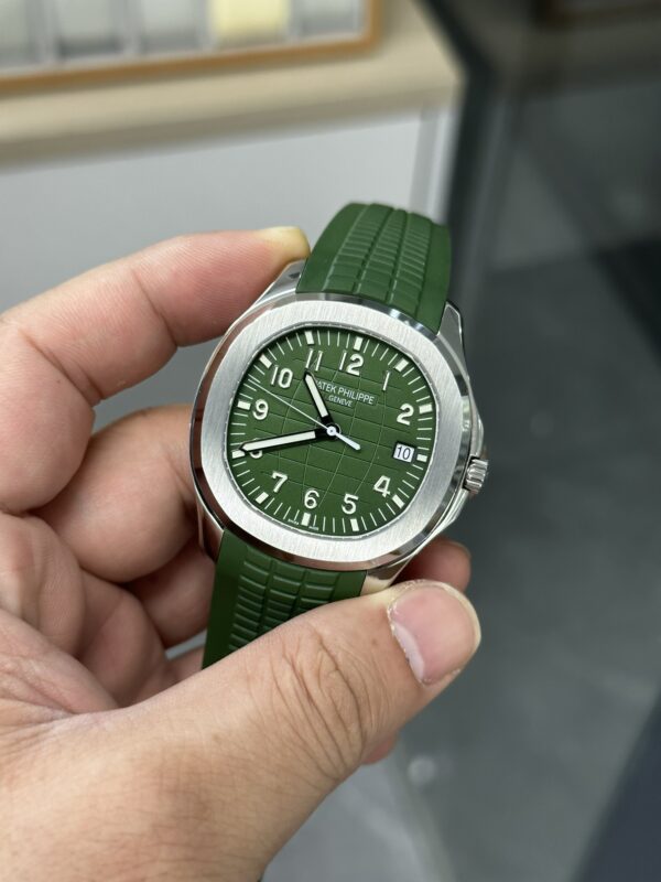 Patek Philippe Aquanaut (AQUANAUT) Green