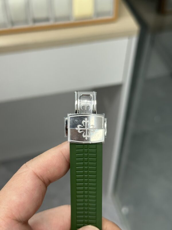 Patek Philippe Aquanaut (AQUANAUT) Green