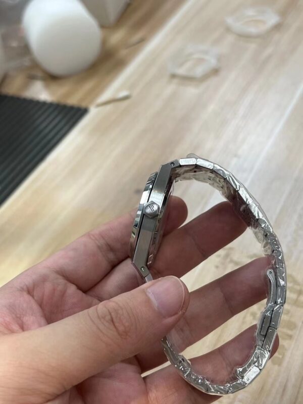 Audemars Piguet Watch 15454