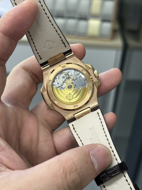Patek Philippe Nautilus (NAUTILUS) Rose Gold