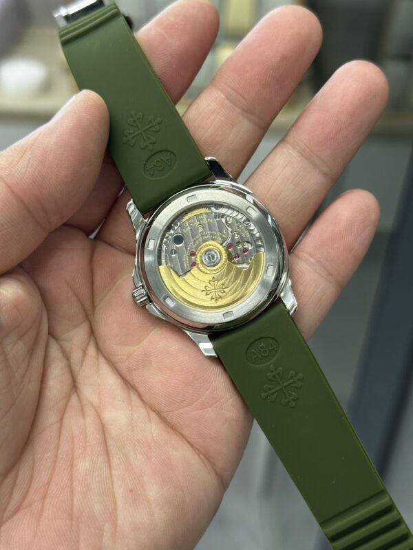 Patek Philippe Aquanaut (AQUANAUT)