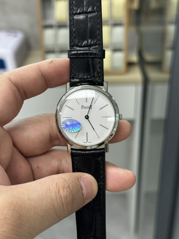a1700142970979_1776.jpg Piaget Watch Reference Pending