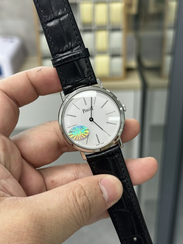 a1700142970997_0821.jpg Piaget Watch Reference Pending