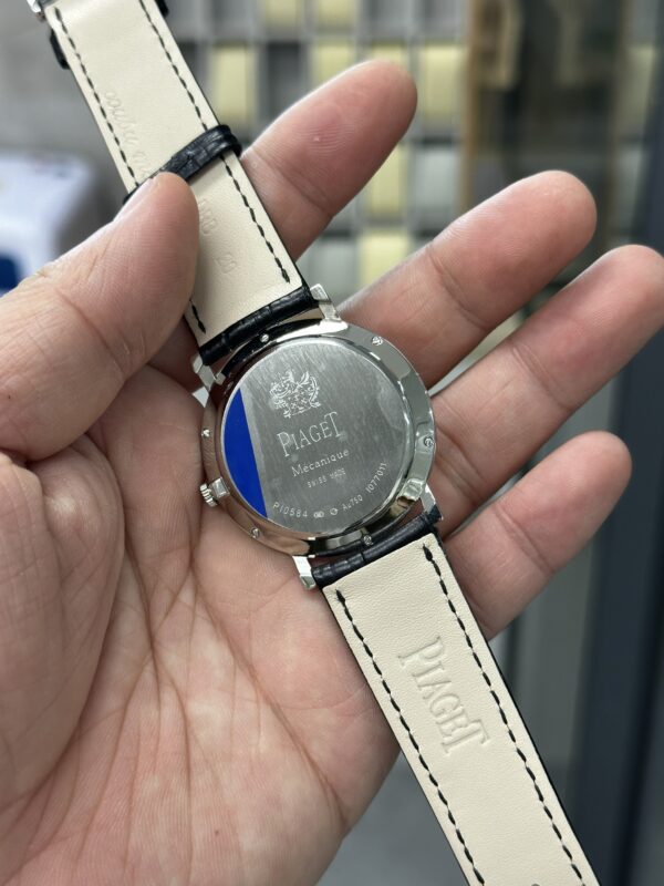 a1700142971001_3801.jpg Piaget Watch Reference Pending