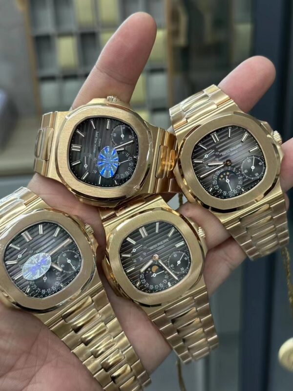 Patek Philippe Nautilus 5712 Rose Gold