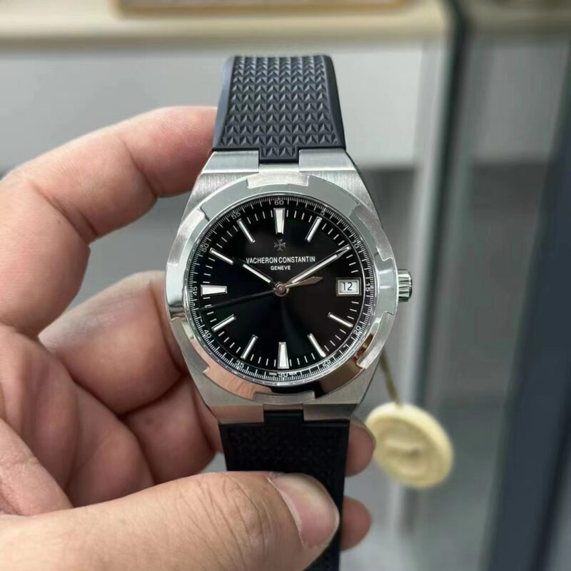 Patek Philippe Overseas 4500V Black