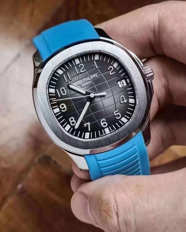 Patek Philippe Aquanaut (AQUANAUT)