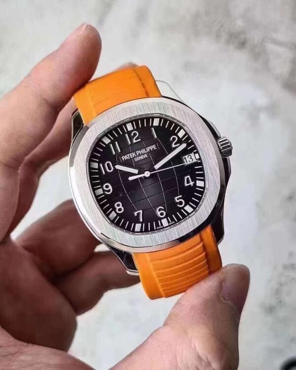 Patek Philippe Aquanaut (AQUANAUT)